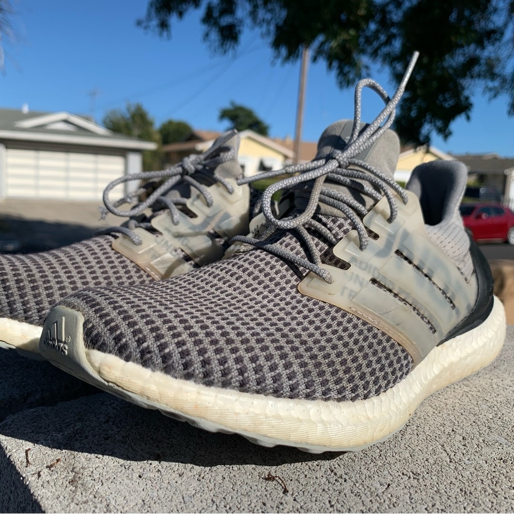 UltraBOOST x Undefeated ‘Shift Grey’ CG7148 Sz11